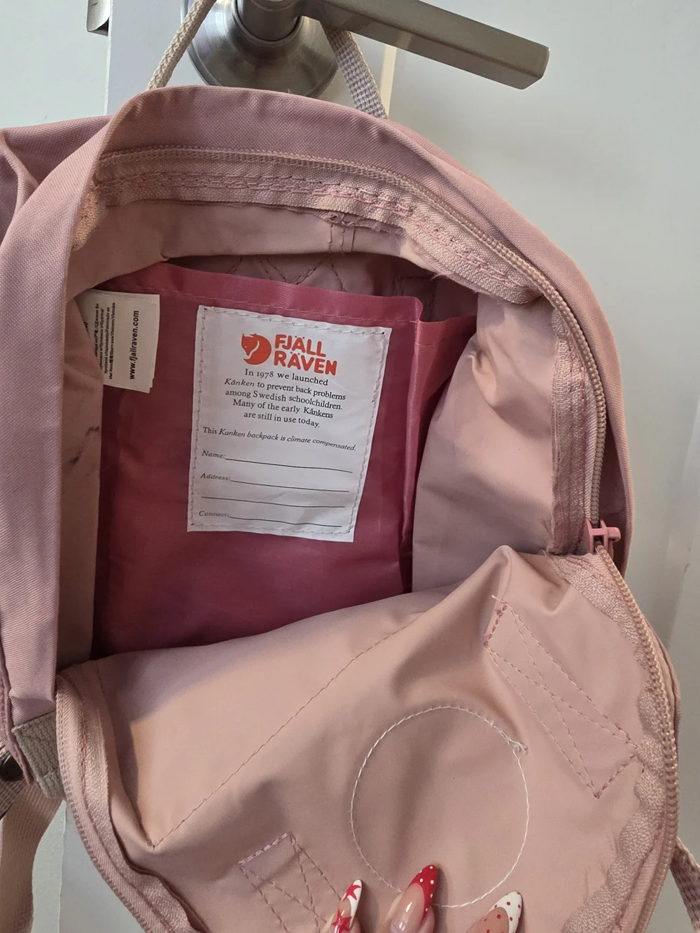 Fjallraven Kanken Mini Backpack in Dusty Pink